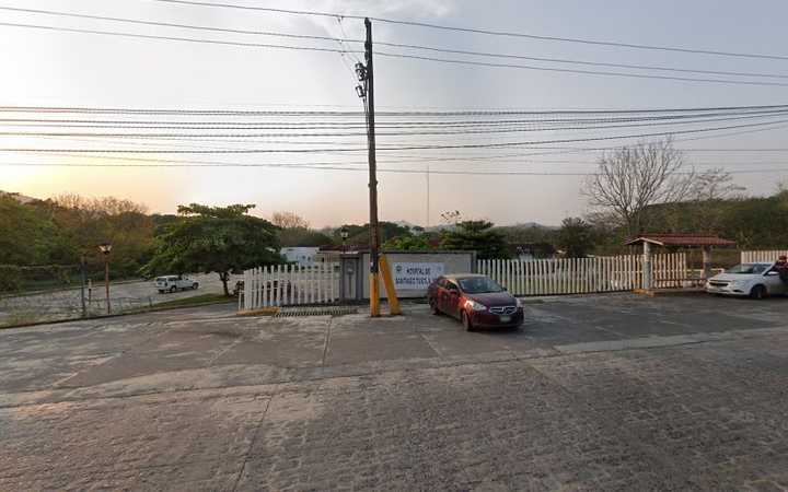 Fotografia tomada fuera de Hospital de Santiago Tuxtla Teodoro Diez - Hospital general en Santiago Tuxtla, Ver.