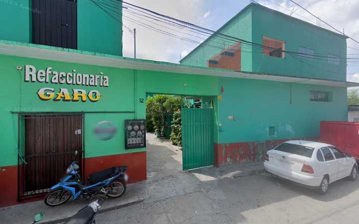 Fotografia tomada fuera de Dt. Sergio Barragan - Médico en San Pedro Pochutla, Oax.