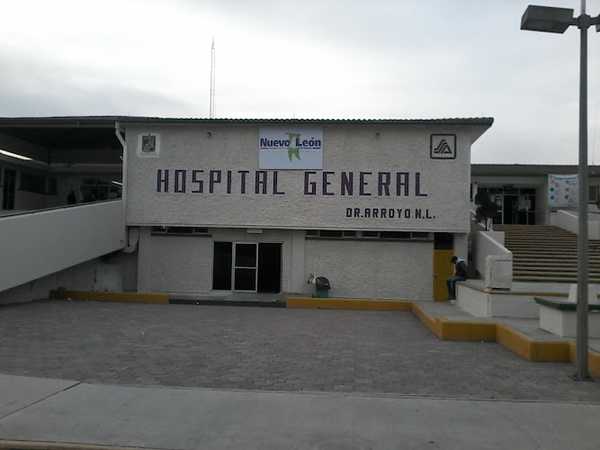 Fotografia tomada fuera de Hospital General de Doctor Arroyo - Hospital en Dr. Arroyo, N.L.