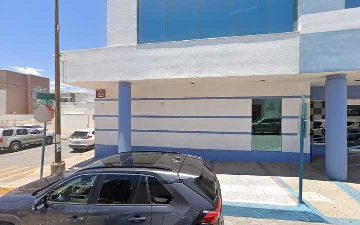 Fotografia tomada fuera de Carlos Arturo Vllasana Rosales Medico Internista Chihuahua - Internista en Chihuahua, Chih.