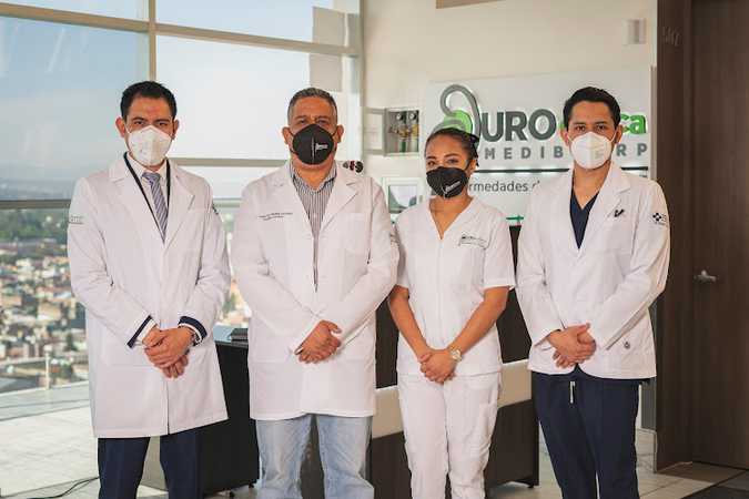 Fotografia tomada fuera de UROLOGO CIUDAD HIDALGO Dr. Luis Gerardo Medina Bucio, Cirugia Minima Invasion, Laparoscopia y Robot - Urólogo en Cdad. Hidalgo, Mich.