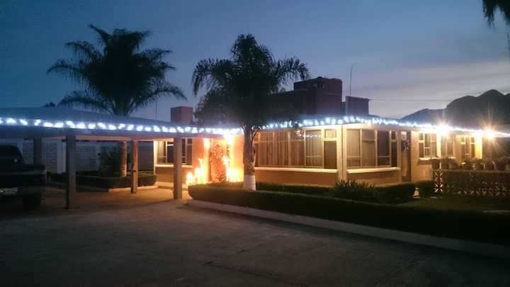 Fotografia tomada fuera de Consultorio Psicologico - Médico en Cdad. Hidalgo, Mich.