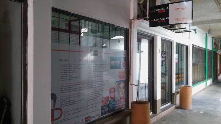 ESTUDIO DENTAL estética & rehabilitación - Servicios médicos locales en Juchitán de Zaragoza, Oax.