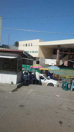 Fotografia tomada fuera de IMSS HGZ 35 - Hospital general en Cosamaloapan, Ver.