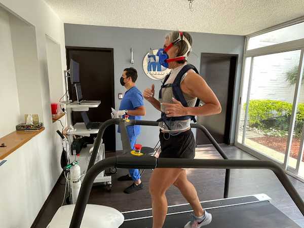 Fotografia tomada fuera de Atlética MD - Médico en Coyoacán, CDMX