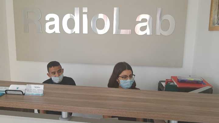 Fotografia tomada fuera de RadioLab - Médico en San Nicolás de los Garza, N.L.