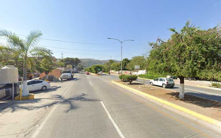 Fotografia tomada fuera de Cimed - Hospital en Iguala de la Independencia, Gro.