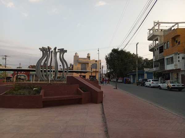 Fotografia tomada fuera de Atotonilco De Tula - Clínica ambulatoria en Atotonilco de Tula, Hgo.
