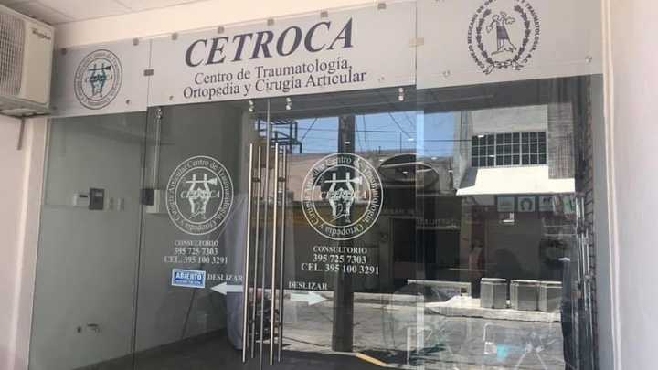 Fotografia tomada fuera de Cetroca - Centro médico en San Juan de los Lagos, Jal.