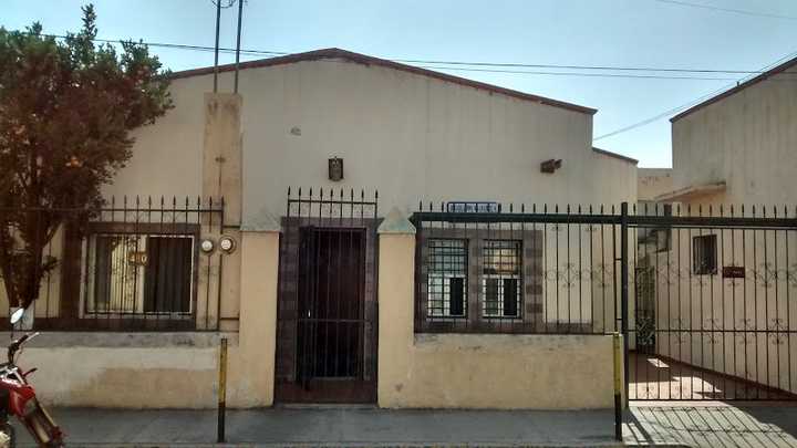 Fotografia tomada fuera de Dr. Guillermo Villalobos A. - Médico en San Luis Potosí, S.L.P.