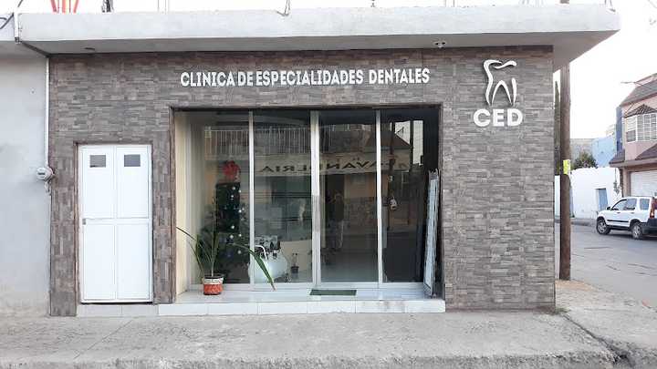 Fotografia tomada fuera de Clinica de especialidades dentales - Hospital en Cuerámaro, Gto.