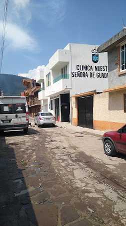 Fotografia tomada fuera de Clínica de Nuestra Señora de Guadalupe - Hospital en Temascalcingo de José María Velasco, Edomex.