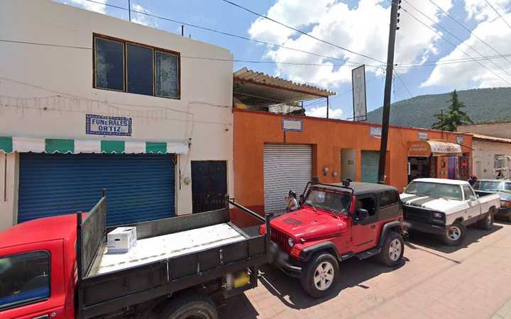 Fotografia tomada fuera de Consultorio Dental Dra. Sughey L. Rocha Correa - Dentista en Temascalcingo de José María Velasco, Edomex.