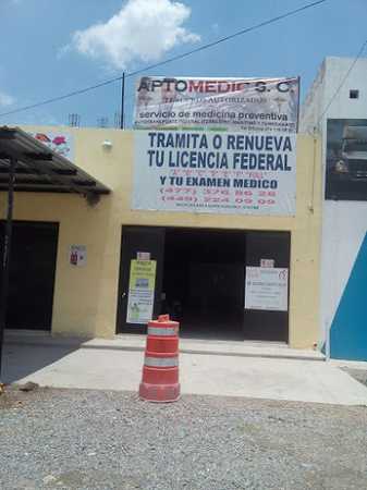 Fotografia tomada fuera de aptomedic - Médico especializado en medicina laboral en Lagos de Moreno, Jal.