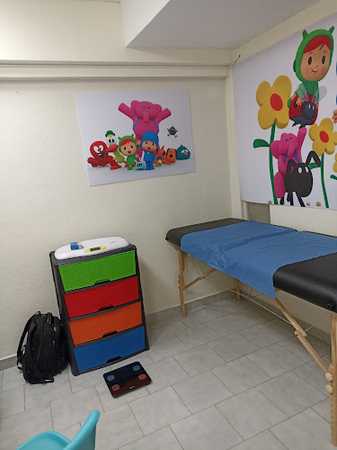 Fotografia tomada fuera de Dr. Uziel Márquez Romero, Pediatra - Pediatra en Boca del Río, Ver.