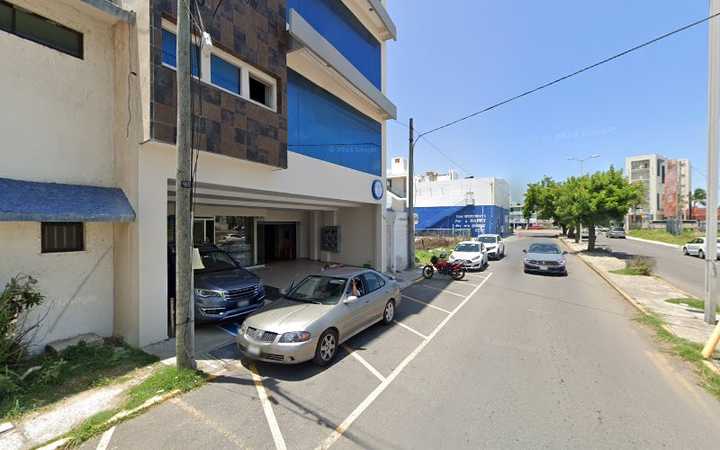 Fotografia tomada fuera de IIMQ Instituto de Investigaciones Médico Quirúrgicas - Hospital en Boca del Río, Ver.