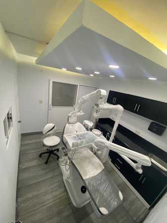 Fotografia tomada fuera de DENTALHOME. Dr Didier Alaniz - Dentista en Villa García, Zac.