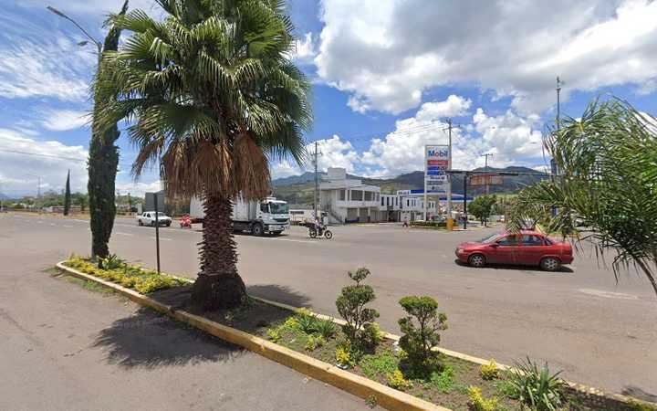 Fotografia tomada fuera de SINEFRO - Hospital en Cdad. Hidalgo, Mich.