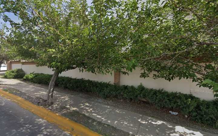 Fotografia tomada fuera de consultorios dentales - Hospital en Chihuahua, Chih.