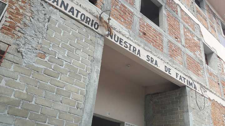 Fotografia tomada fuera de Sanatorio Nuestra Señora Fátima - Hospital en Arriaga, Chis.