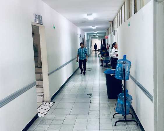 Fotografia tomada fuera de Hospital Materno Infantil Esperanza López Mateos - Hospital de maternidad en Guadalajara, Jal.