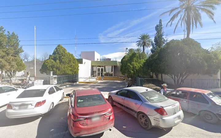 Fotografia tomada fuera de IMSS Clínica 10 - Hospital en San Buenaventura, Coah.