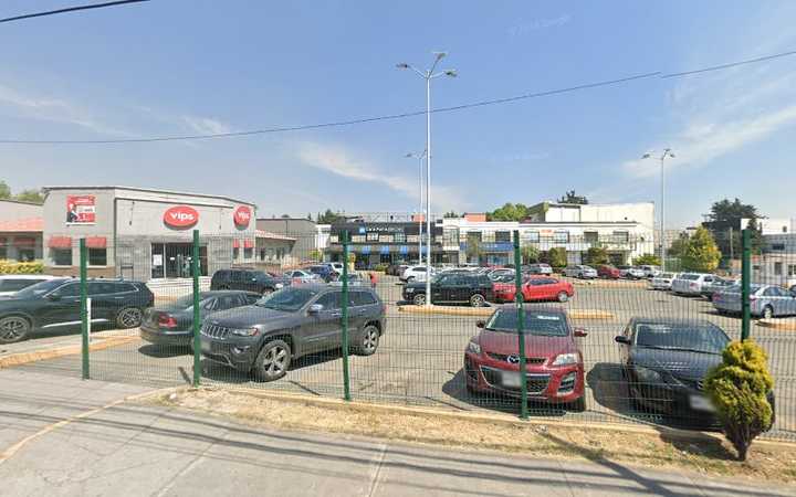 Fotografia tomada fuera de RAYO DOC - Centro médico en Toluca de Lerdo, Edomex.